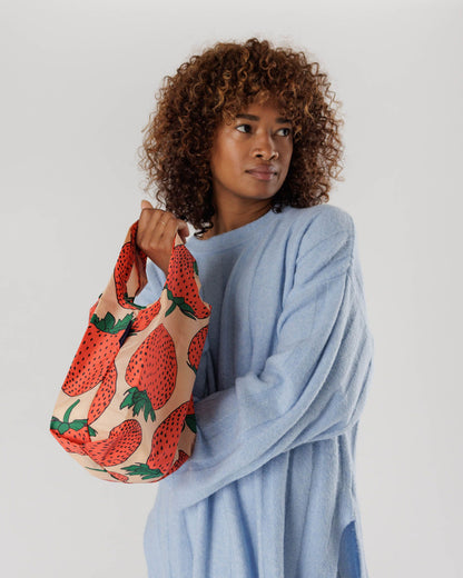Baby Baggu Strawberry | Baggu Online Store