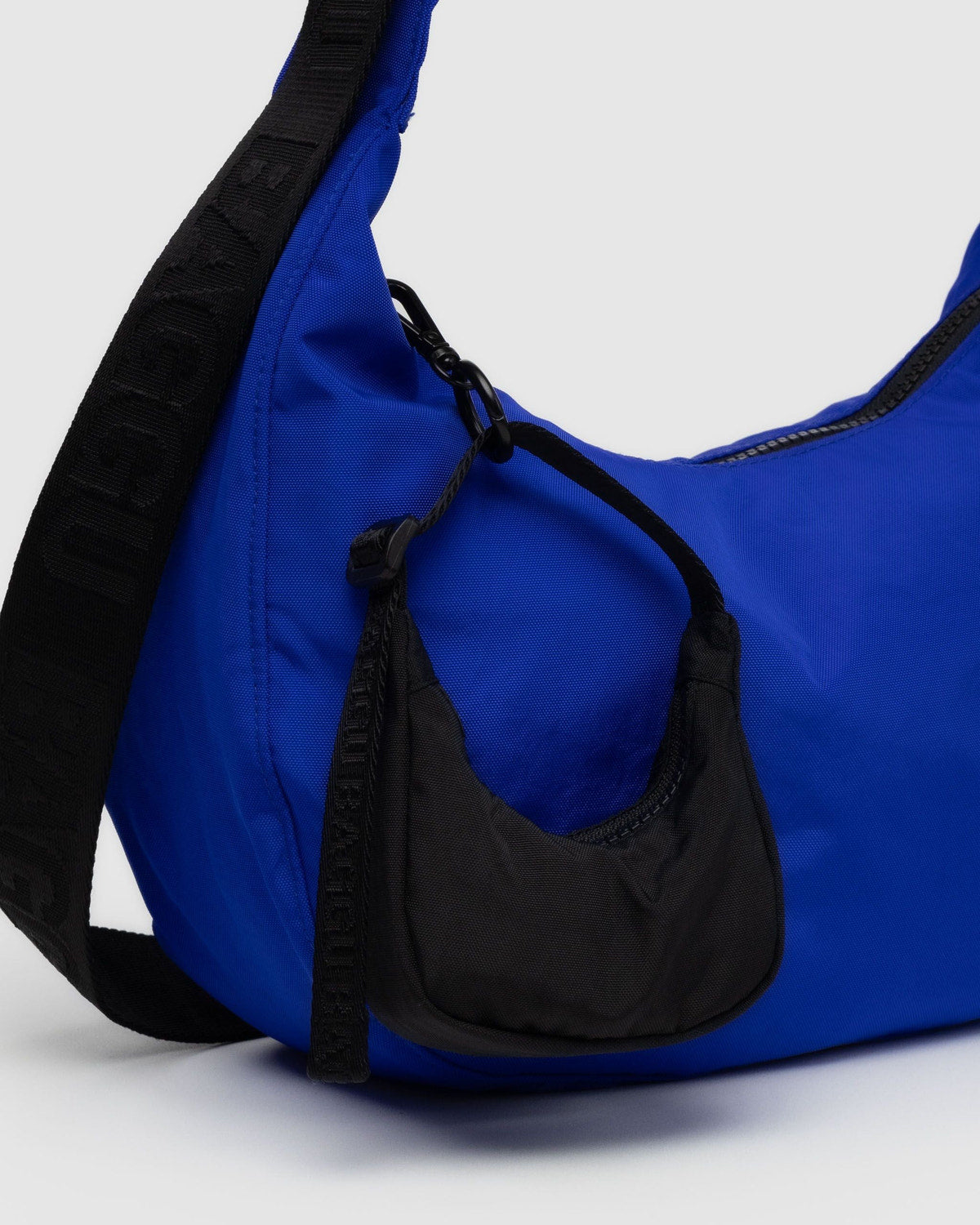 Crescent Bag Charm Black | Baggu On Sale