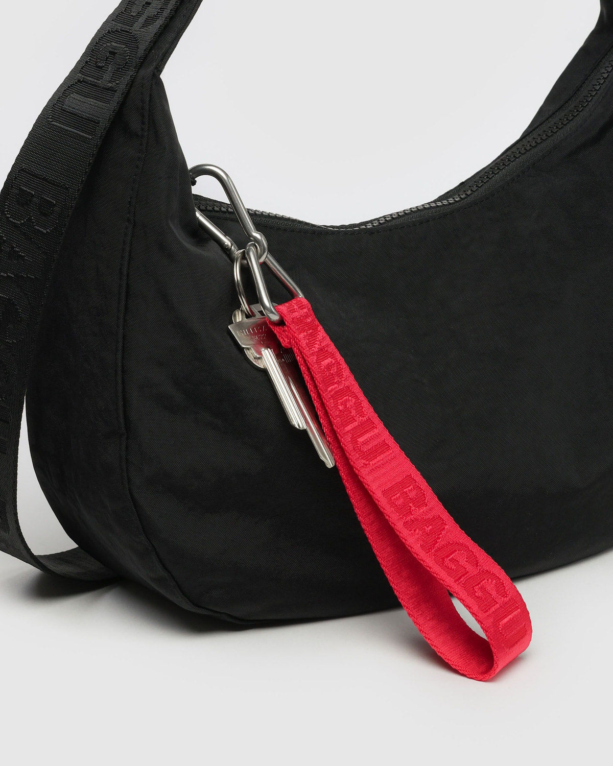 Logo Keychain Red | Baggu Outlets