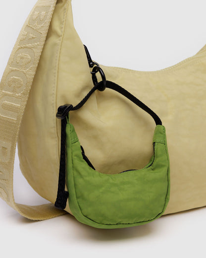 Crescent Bag Charm Green Juice | Baggu Sale