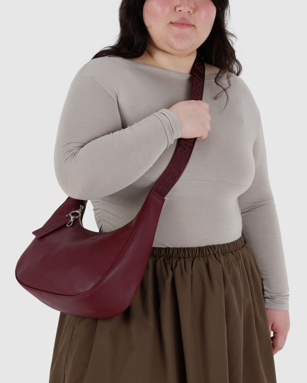 Medium Recycled Leather Crescent Bag Mahogany | Baggu Discount