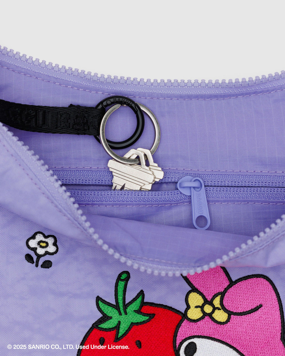Medium Nylon Crescent Bag Embroidered My Melody Strawberry | Baggu On Sale