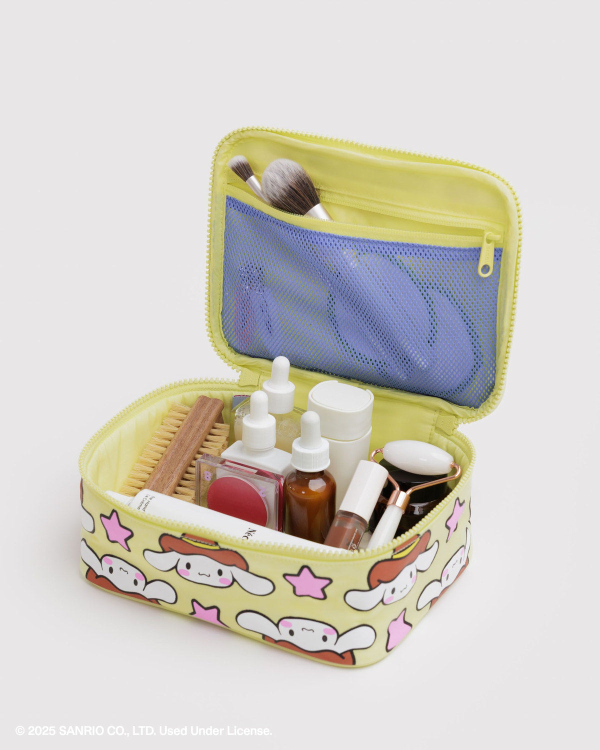 Small Cosmetic Case Cinnamoroll Western | Baggu Online