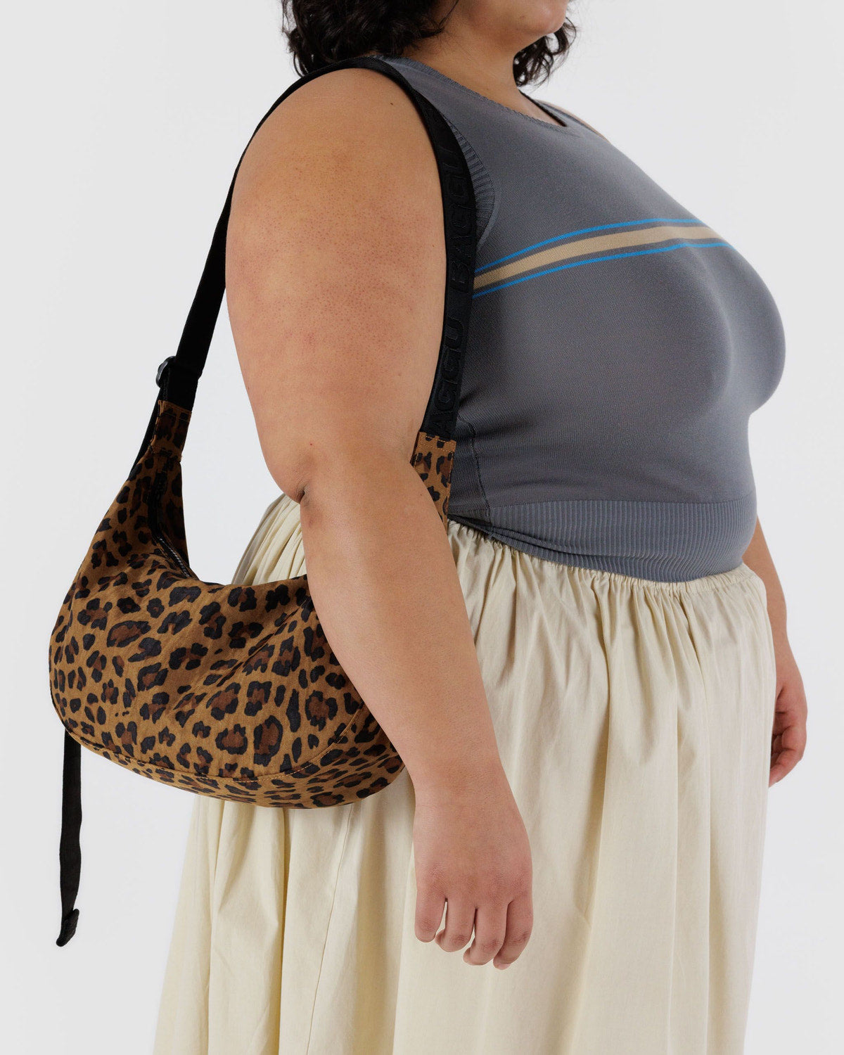 Medium Nylon Crescent Bag Leopard | Baggu On Sale