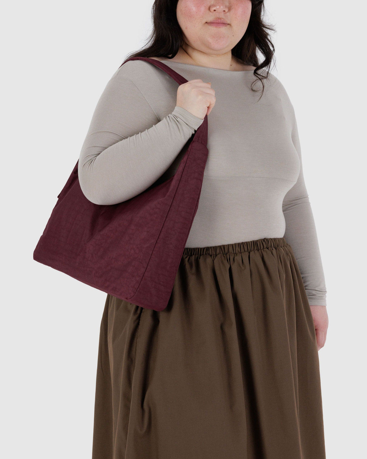 Nylon Shoulder Bag Mahogany | Baggu Online Store