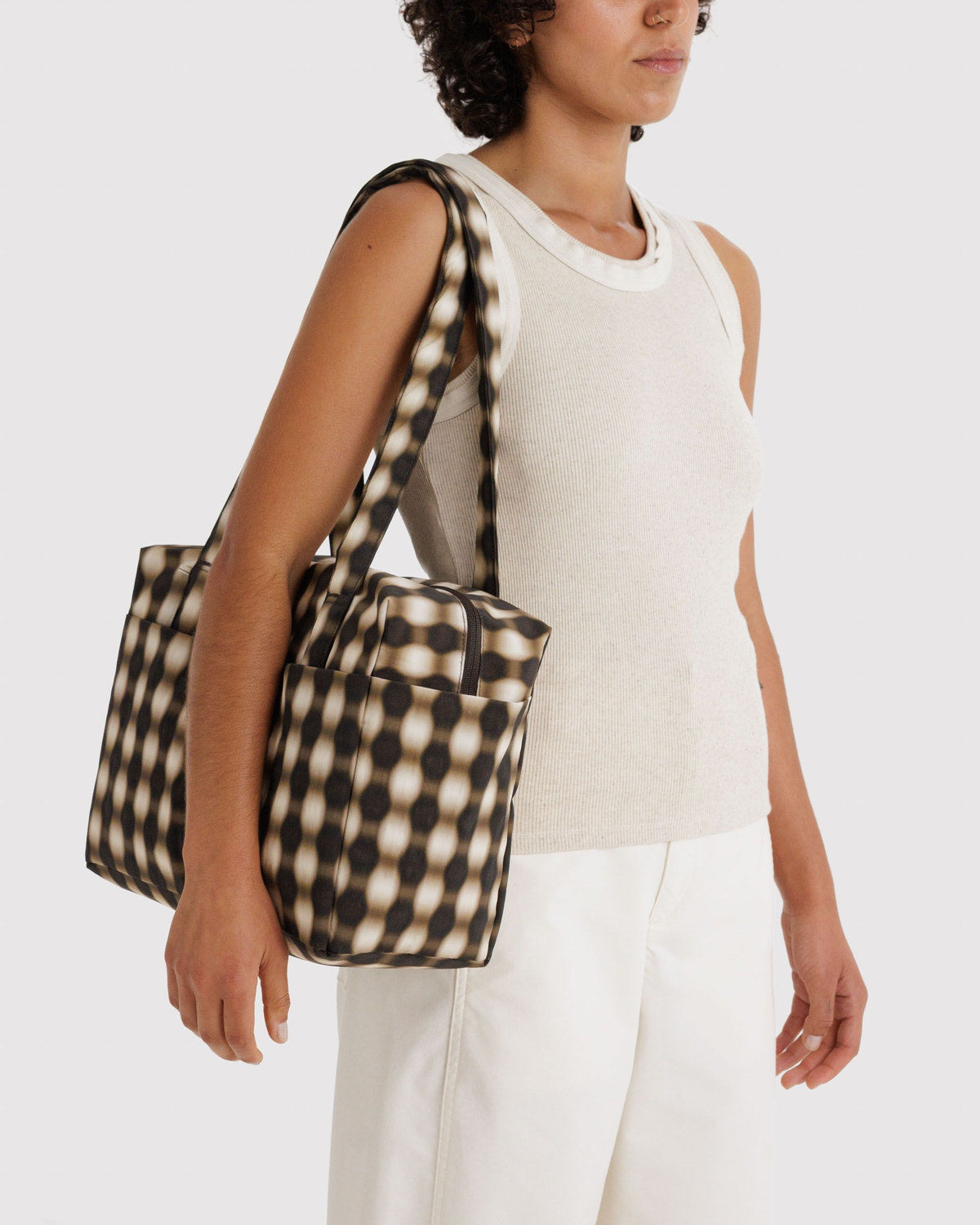 Everyday Cloud Bag Blurred Gingham Brown | Baggu On Sale