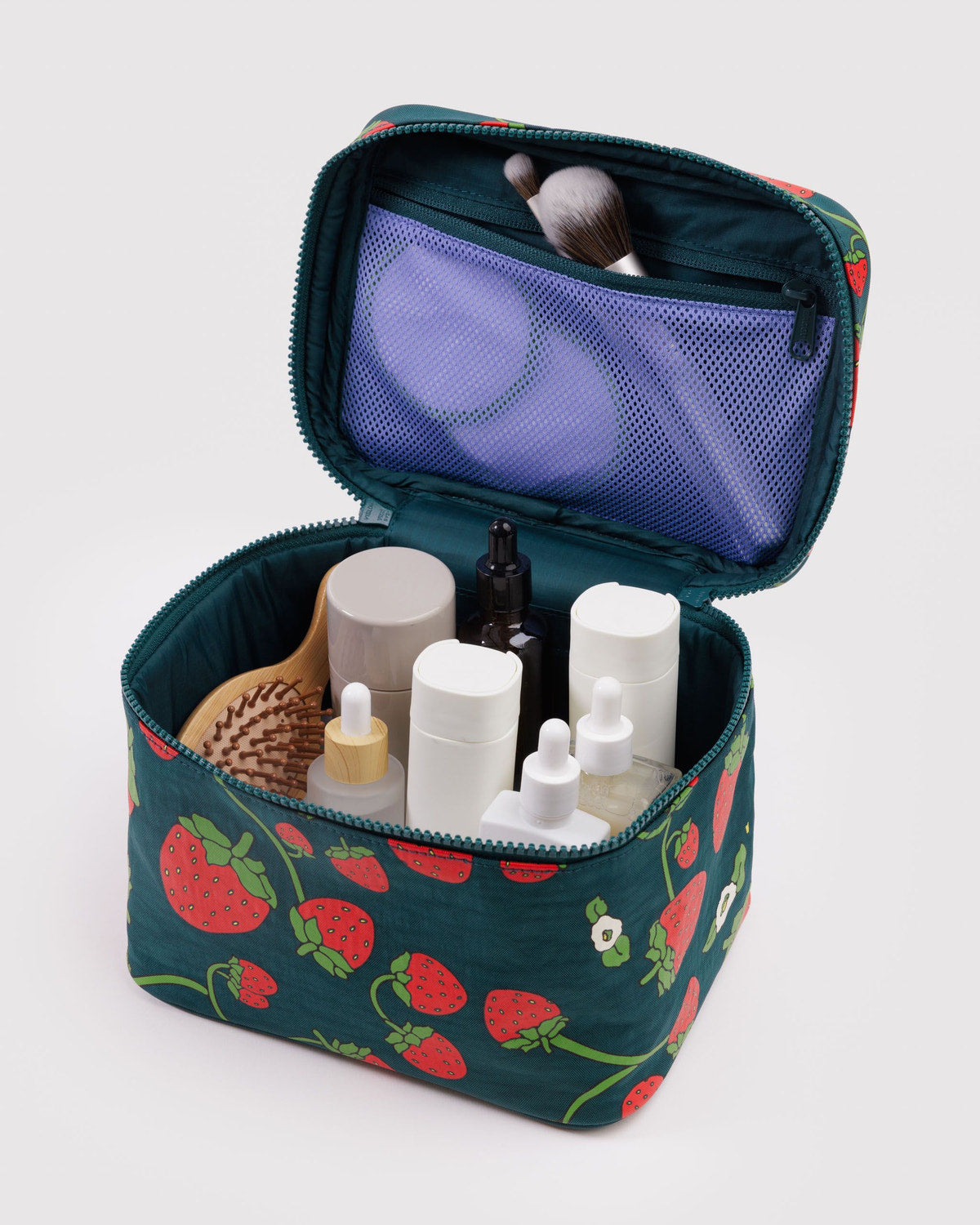 Large Cosmetic Case Strawberry Blossom | Baggu Outlets