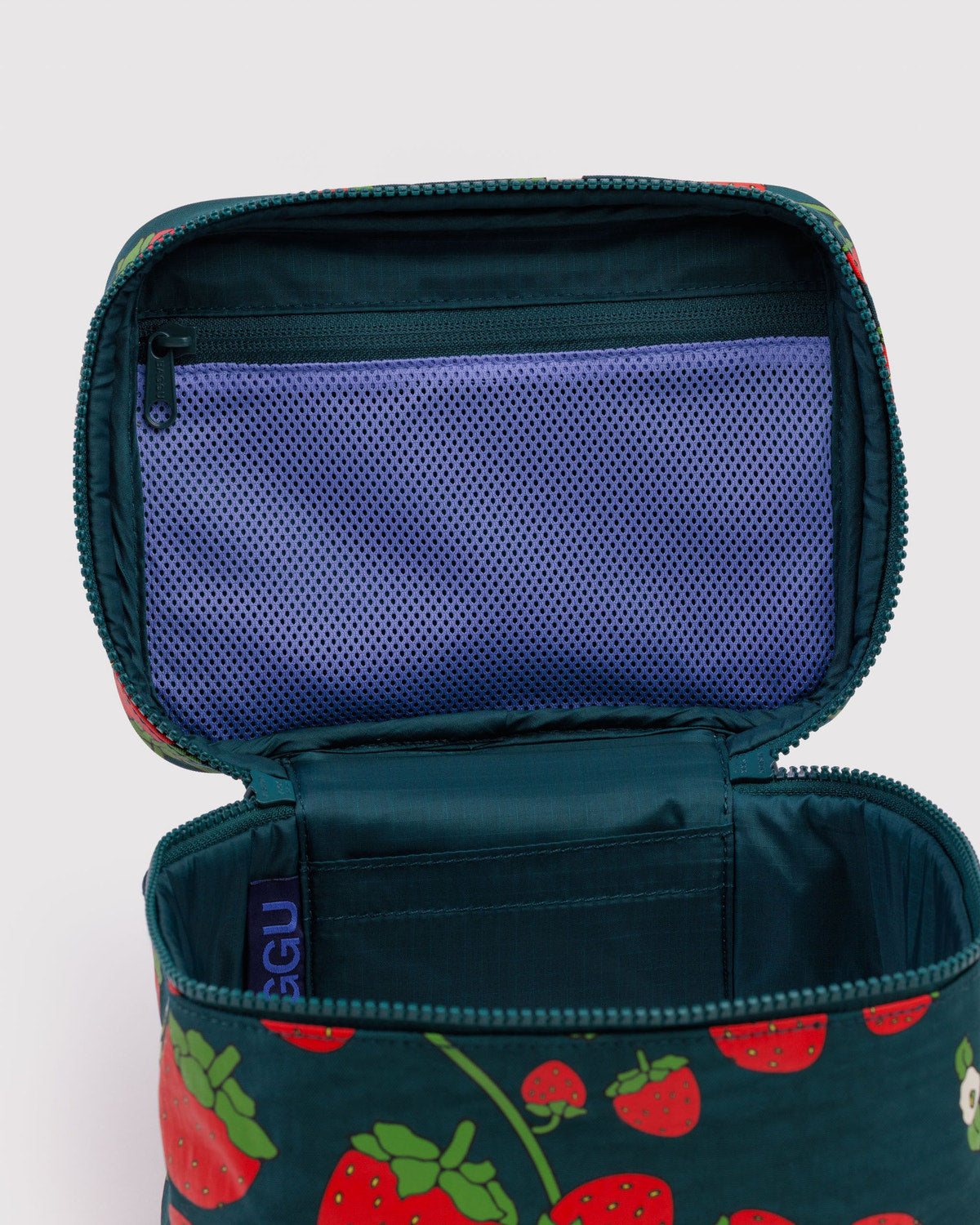 Large Cosmetic Case Strawberry Blossom | Baggu Outlets