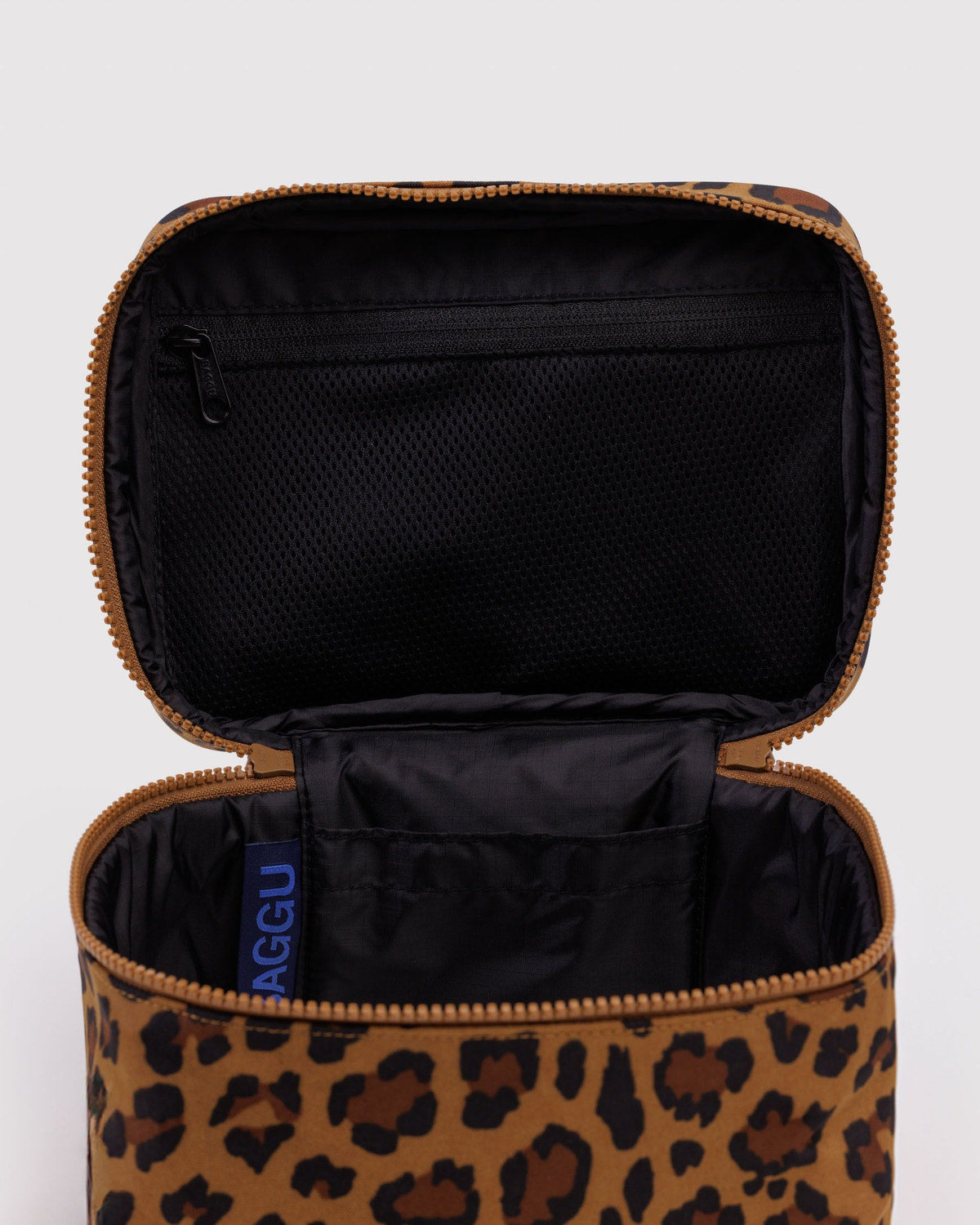 Large Cosmetic Case Leopard | Baggu On Sale