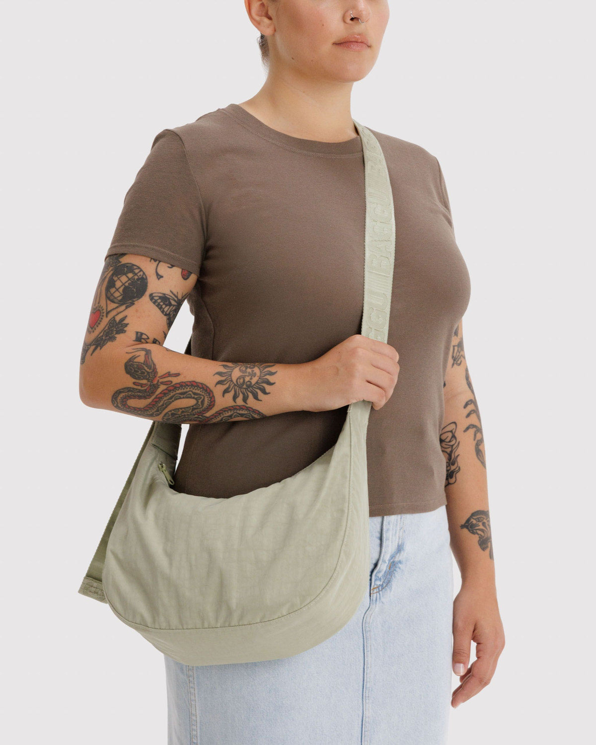 Medium Nylon Crescent Bag Celadon | Baggu Outlets