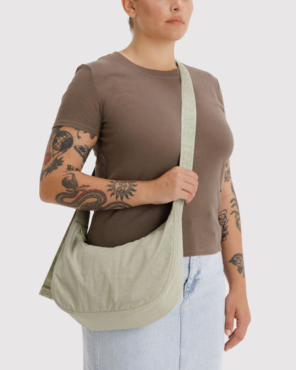 Medium Nylon Crescent Bag Celadon | Baggu Outlets