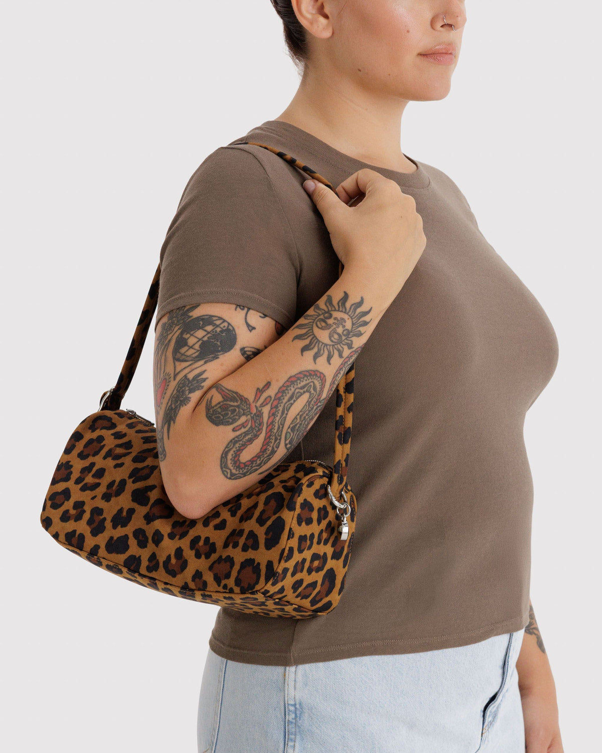 Nylon Loaf Bag Leopard | Baggu Online