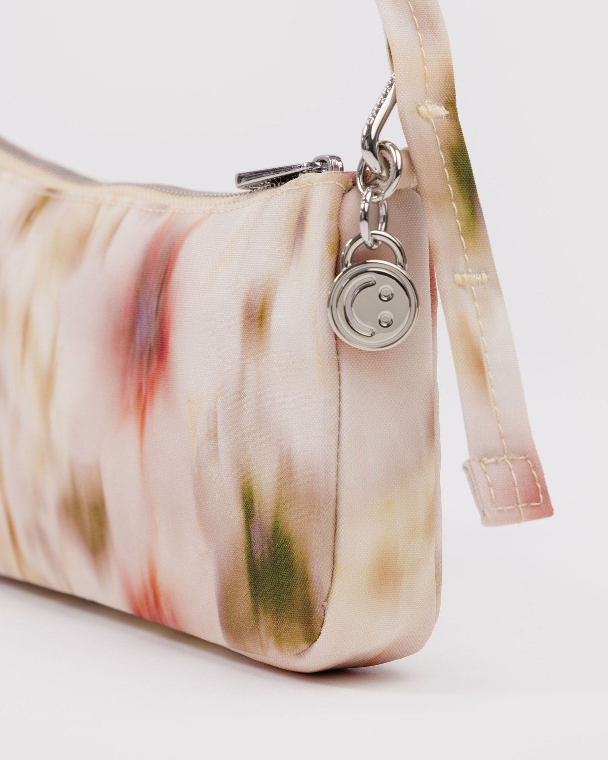 Nylon Pochette Abstract Floral | Baggu Sale