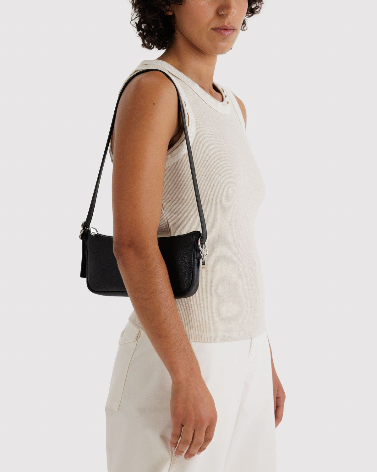 Recycled Leather Pochette Black | Baggu Online