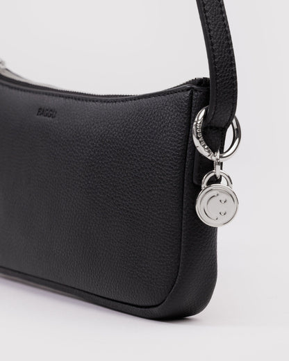 Recycled Leather Pochette Black | Baggu Online