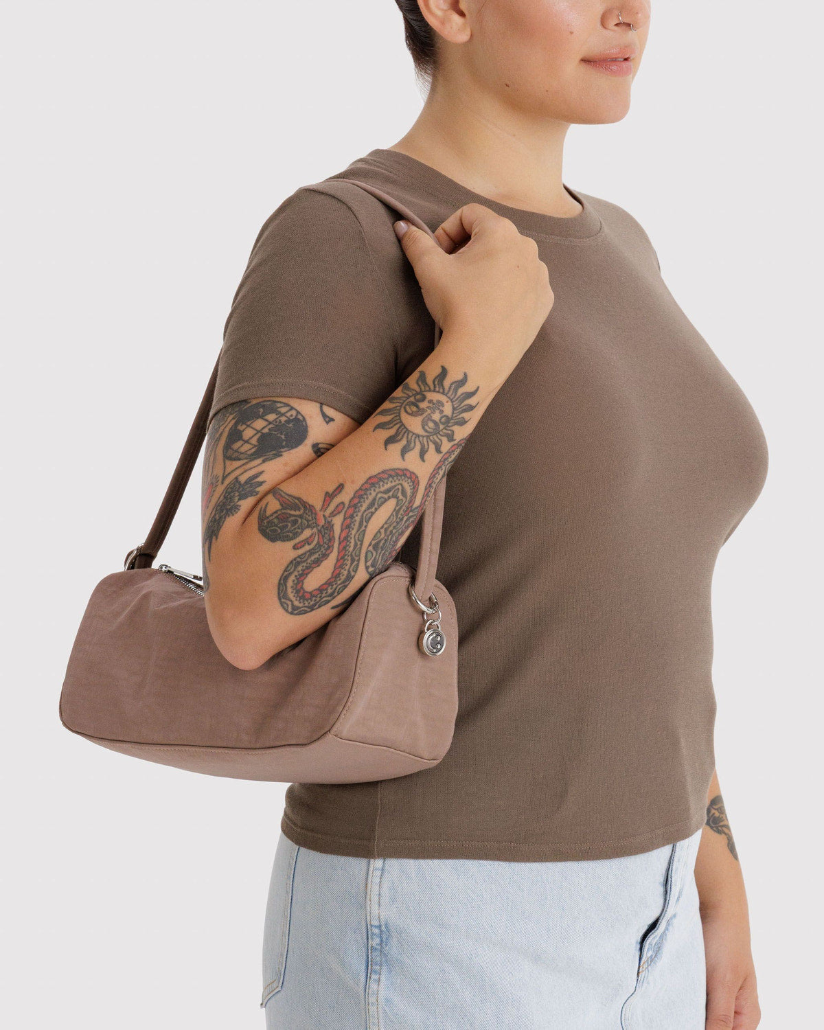 Nylon Loaf Bag Toasted Almond | Baggu On Sale