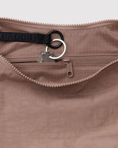 Medium Nylon Crescent Bag Toasted Almond | Baggu Sale