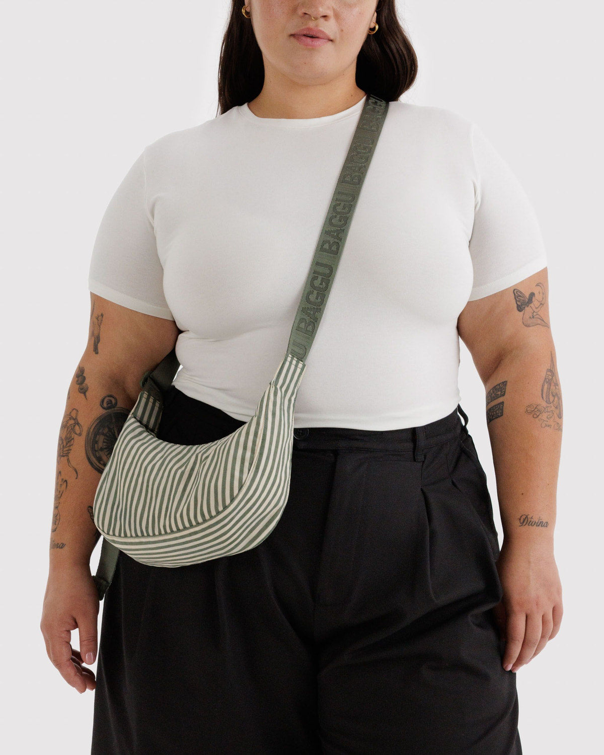 Small Nylon Crescent Bag Sage Stripe | Baggu Outlets